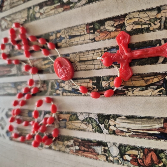 Red Rosary Beads with Cross - Picture 3 of 4